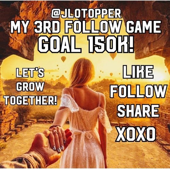 ⭐WELCOME TO MY CLOSET⭐️ - Picture 9 of 10